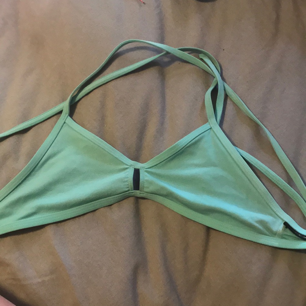 Jolyn cross back size small top